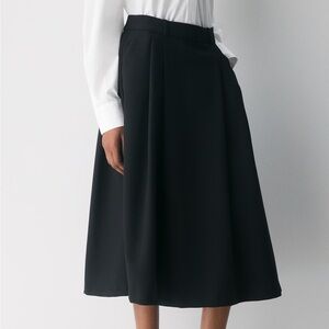 Babaton Enterprise Skirt
